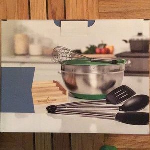 Young living culinary set